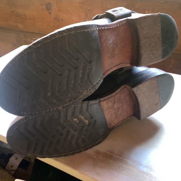 Frye for Free People harness boots with distressed studded detail RARE - Picture 9 of 9